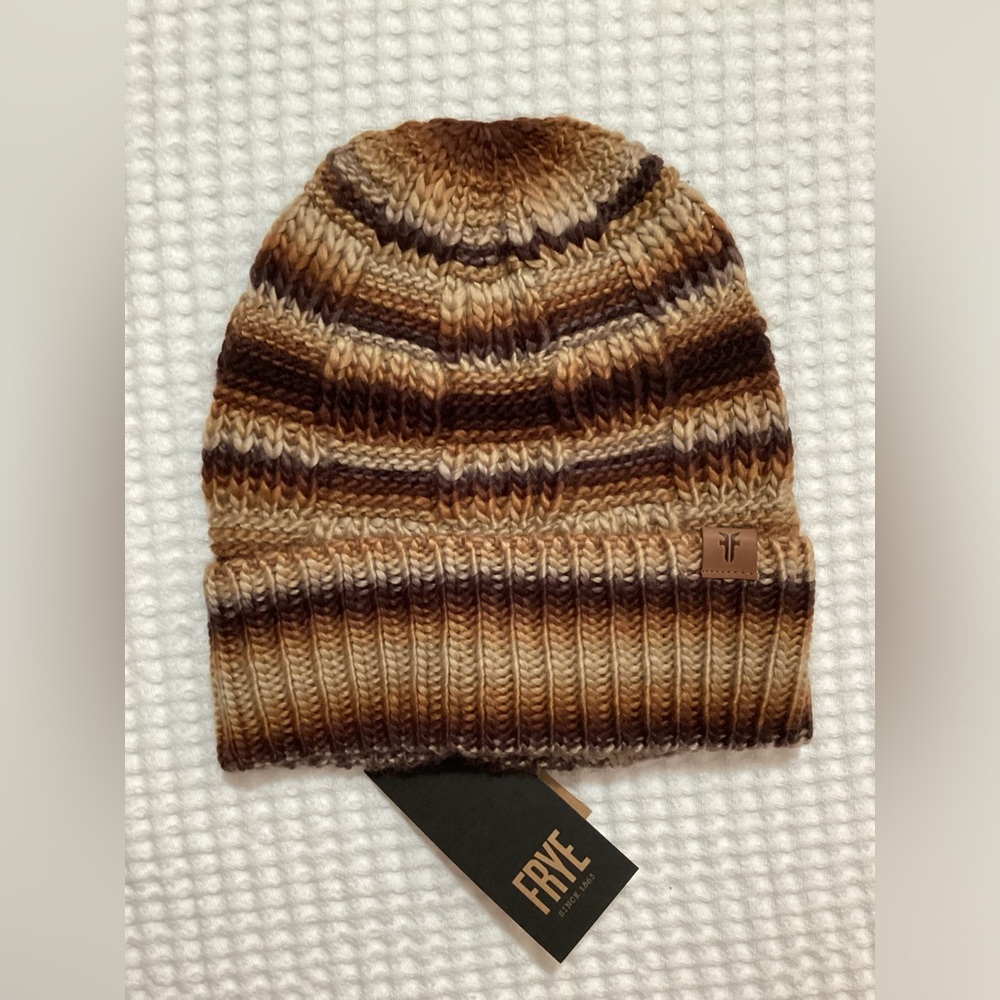 NWT FRYE Winter Ski Knit Beanie Hat One Size Brown Multi